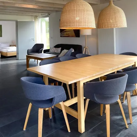 Gruppenunterkunft Wiesengefluester S2 Mit Wiesenblick, Sauna Und Kamin