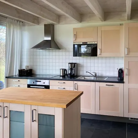 Gruppenunterkunft Wiesengefluester S2 Mit Wiesenblick, Sauna Und Kamin Prázdninový dům Röbel