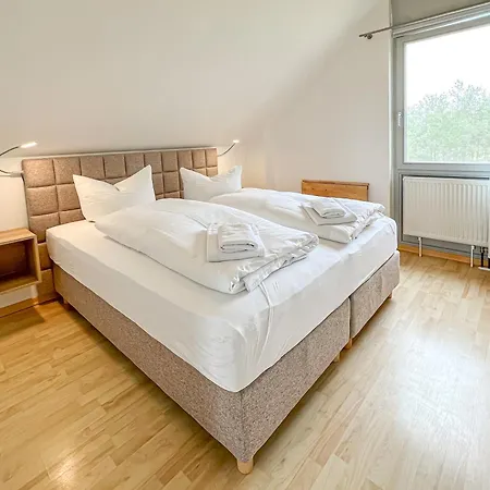 Gruppenunterkunft Wiesengefluester S2 Mit Wiesenblick, Sauna Und Kamin Holiday home Robel
