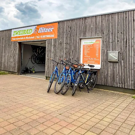 Gruppenunterkunft Wiesengefluester S2 Mit Wiesenblick, Sauna Und Kamin Feriehus Röbel