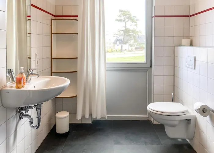 Gruppenunterkunft Wiesengefluester S2 Mit Wiesenblick, Sauna Und Kamin * Robel