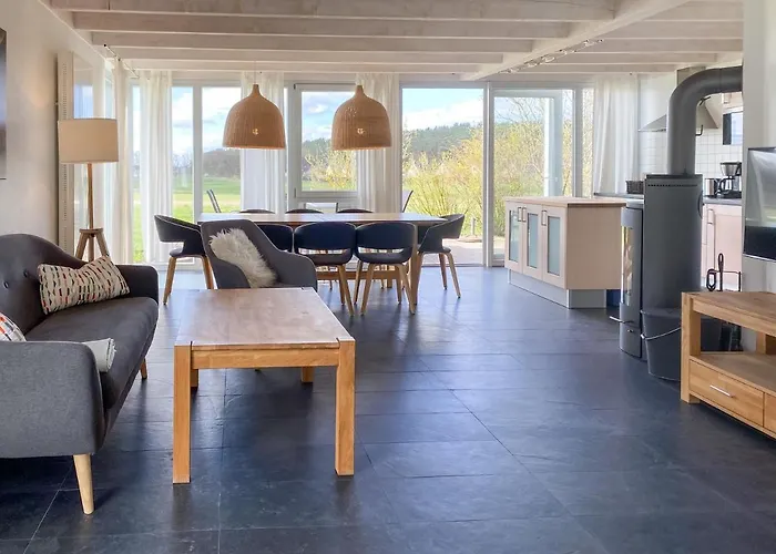 Gruppenunterkunft Wiesengefluester S2 Mit Wiesenblick, Sauna Und Kamin Robel